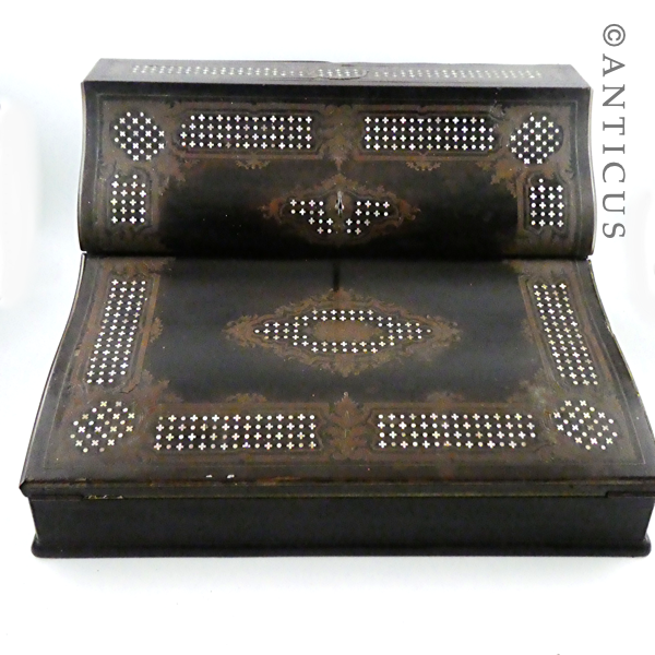 Victorian Rosewood and Pearl Inlaid Writing Slope.