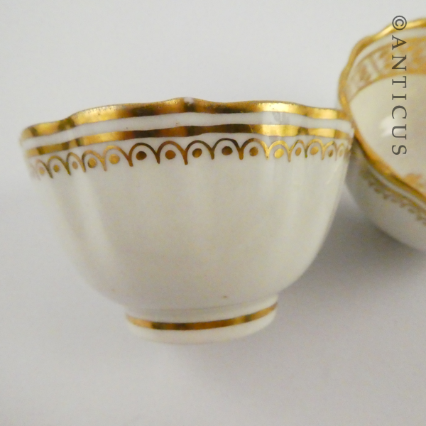 Pair of Antique Georgian-Period Teabowls.