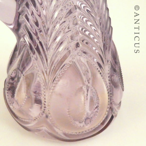 Mauve Glass Decanter with Stopper