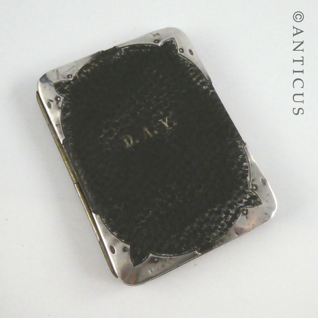 Early 1900s Silver-Cornered Purse.