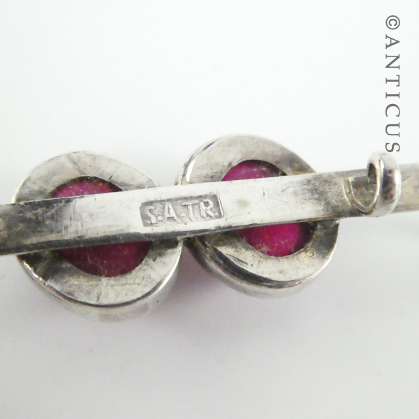 Vintage Double Red Stones Brooch, Signed.