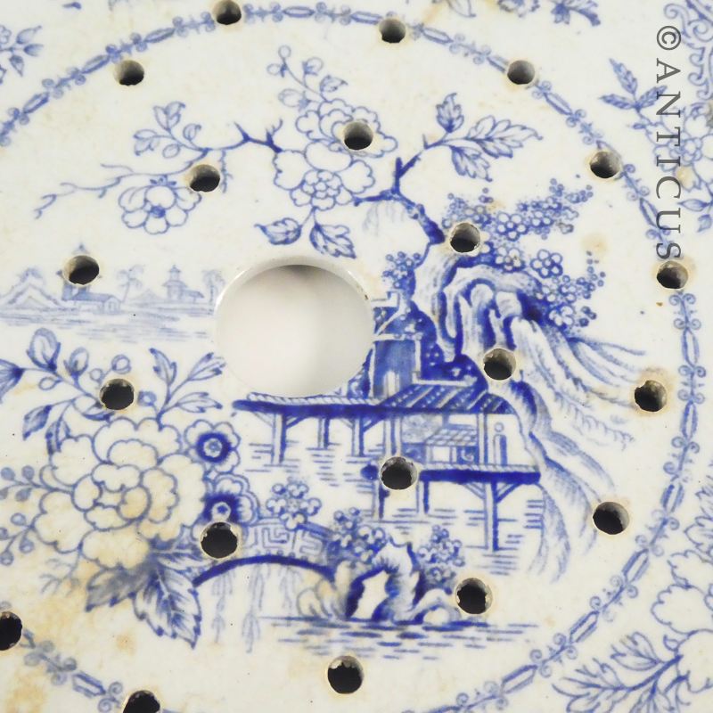 Victorian Blue and White Drainer.