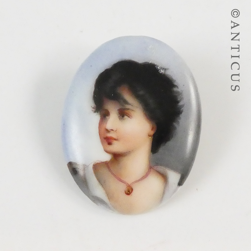 Antique Victorian Portrait Brooch.