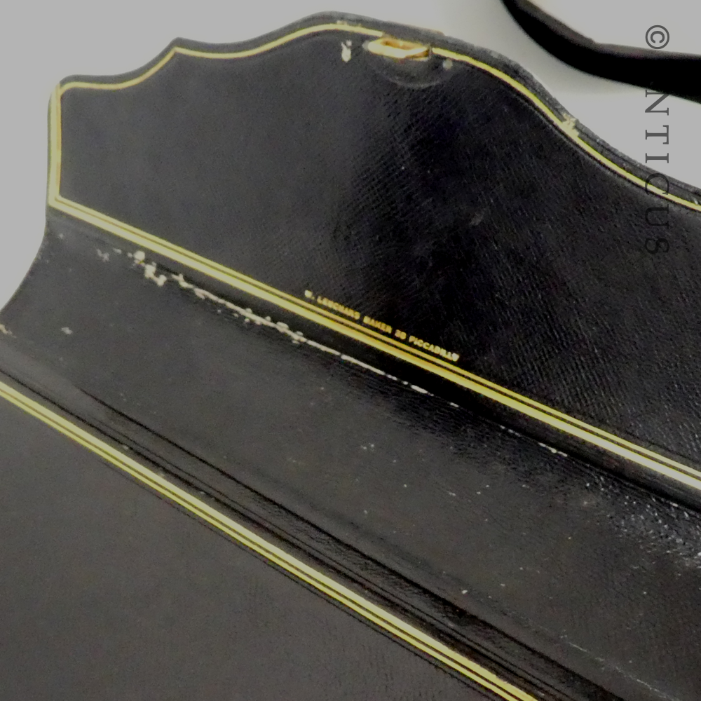 Beautiufl Leather Writing Box, Cased.