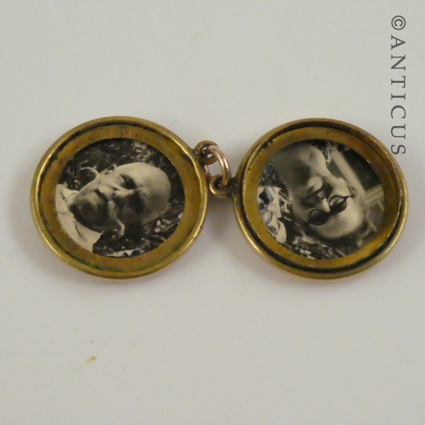Vintage Rose Gold Photo Locket.