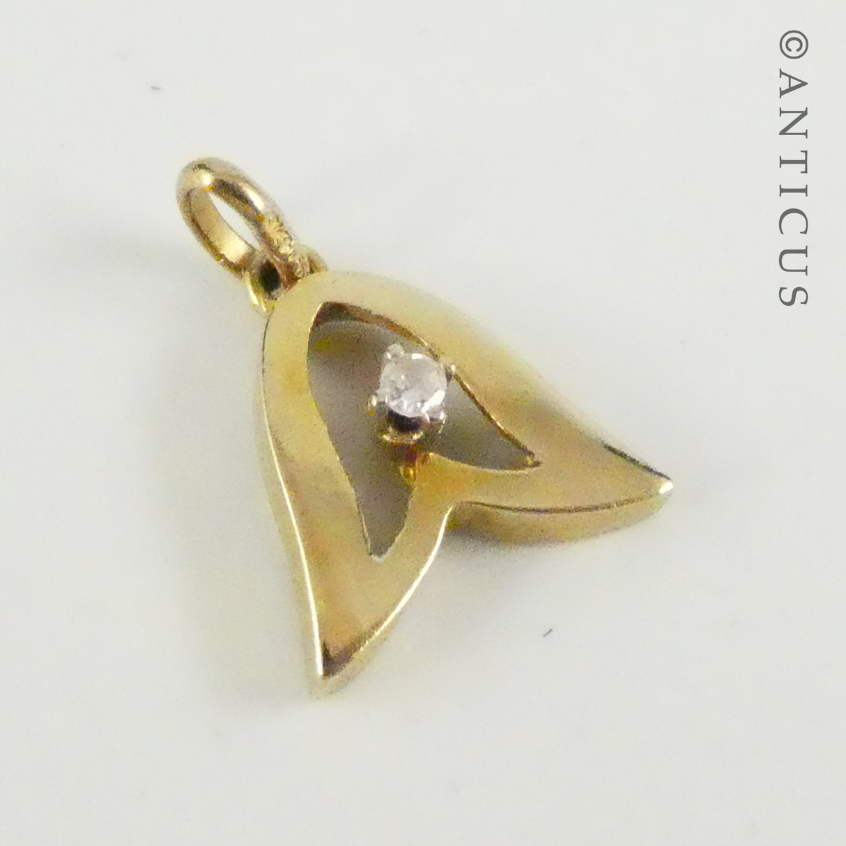 Gold and Diamond Pendant.