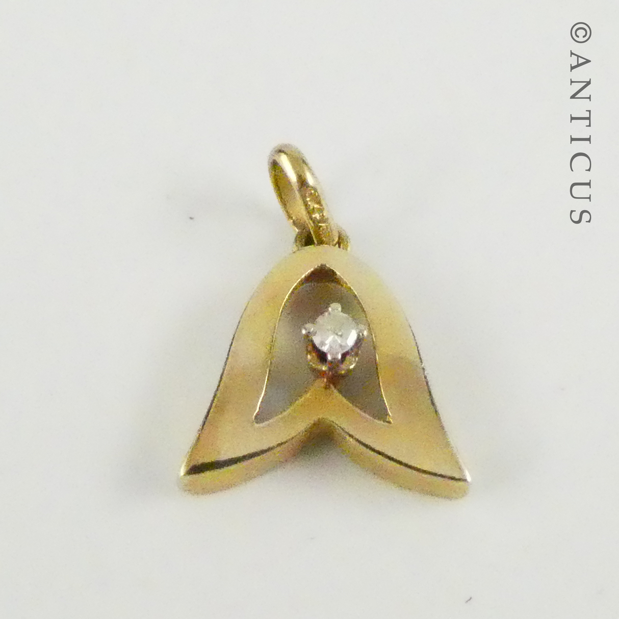 Gold and Diamond Pendant.