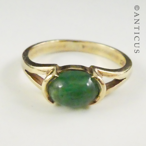 Gold and Emerald Cabochon Ring