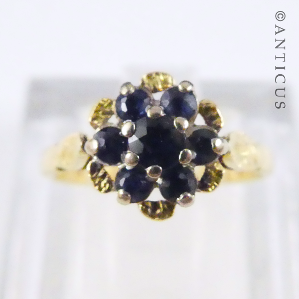 18ct Gold Sapphire Cluster Ring.