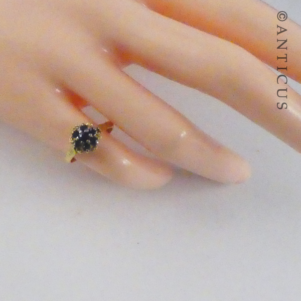 18ct Gold Sapphire Cluster Ring.