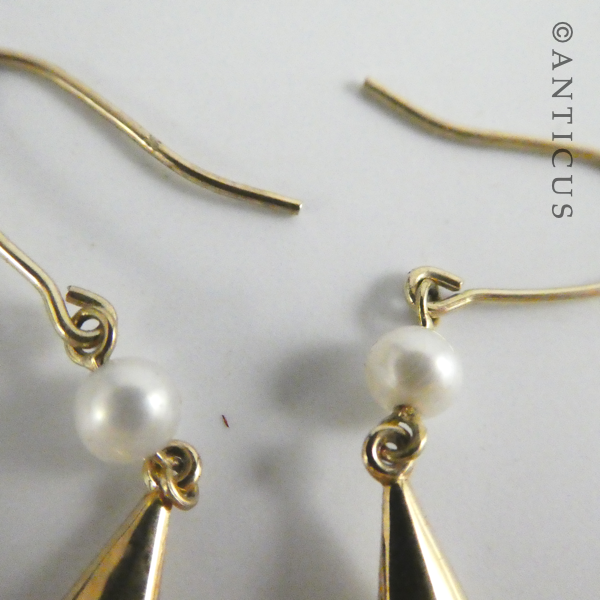 Vintage Gold and Pearl Drop Earrings.