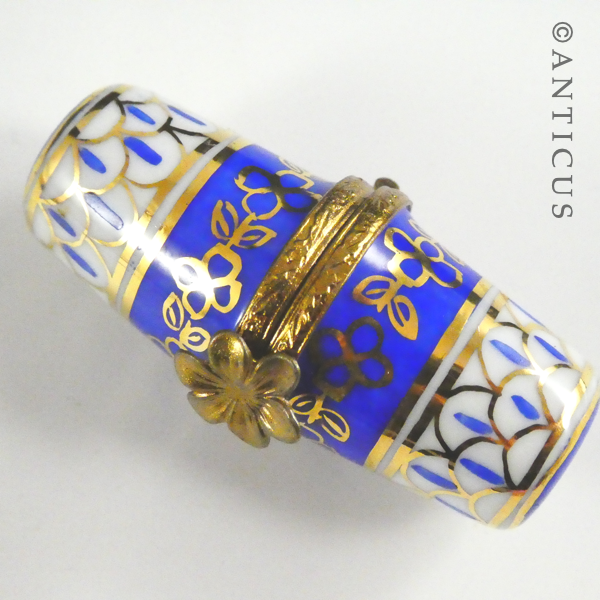 French Limoges Porcelain Thimble Holder.