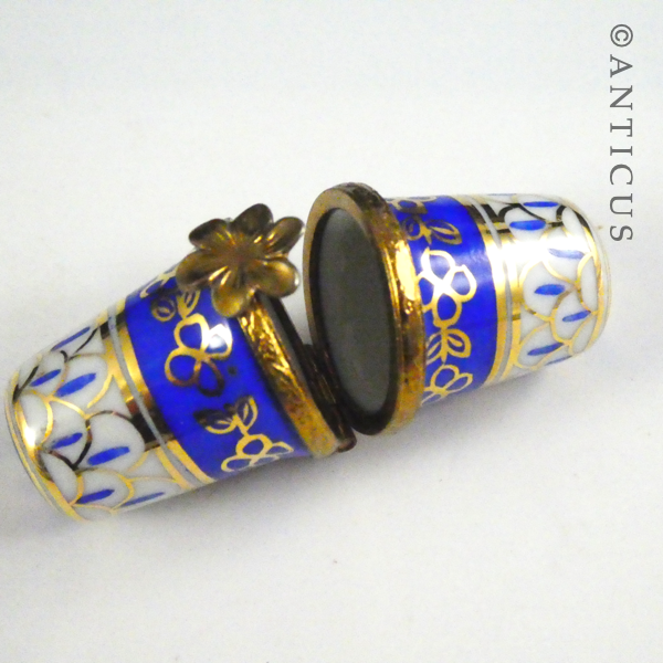 French Limoges Porcelain Thimble Holder.