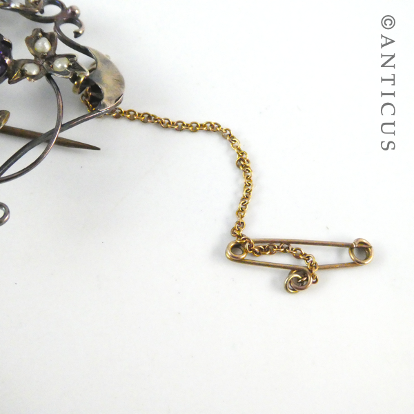 Art Nouveau Seed Pearl & Amethyst Brooch.