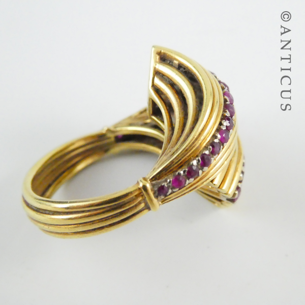 18ct Gold and Ruby Ring.