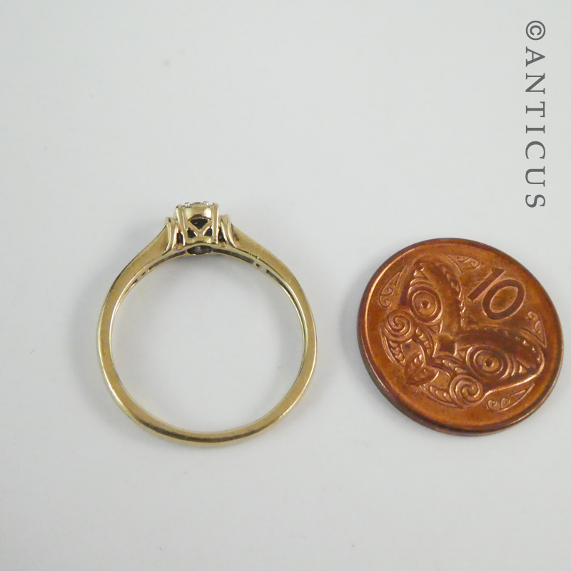 Gold and Diamond Cluster Ring.