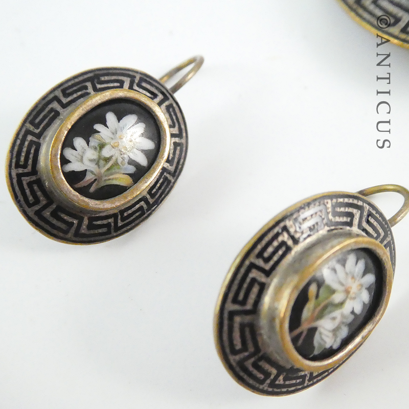Victorian Brooch and Earrings Set.