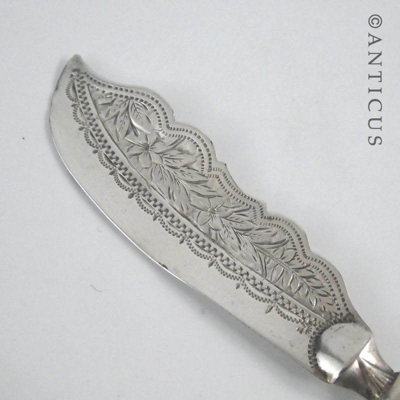 Antique Silver and Mother of Pearl Butter Knife.