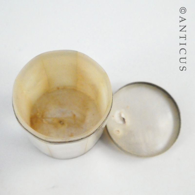 Small Mother of Pearl Pill or Ring Box.