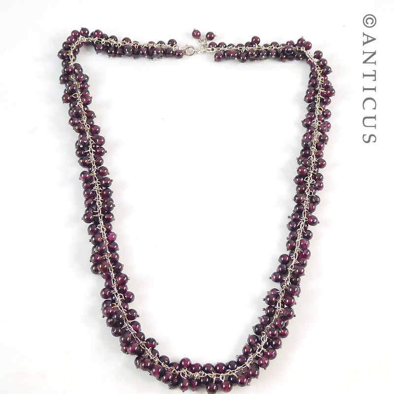 Multiple Garnet Beads Necklace.