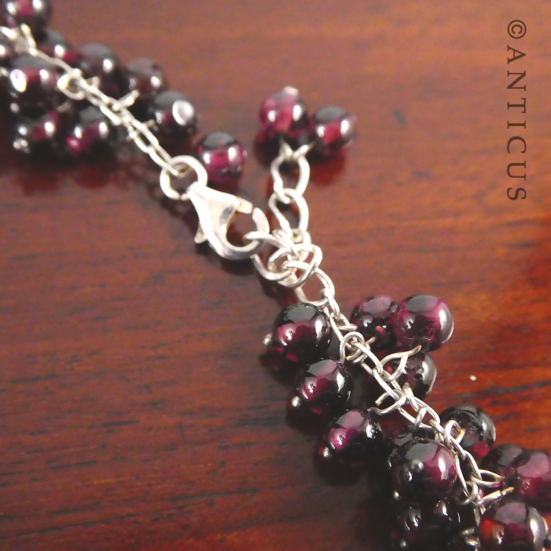 Multiple Garnet Beads Necklace.