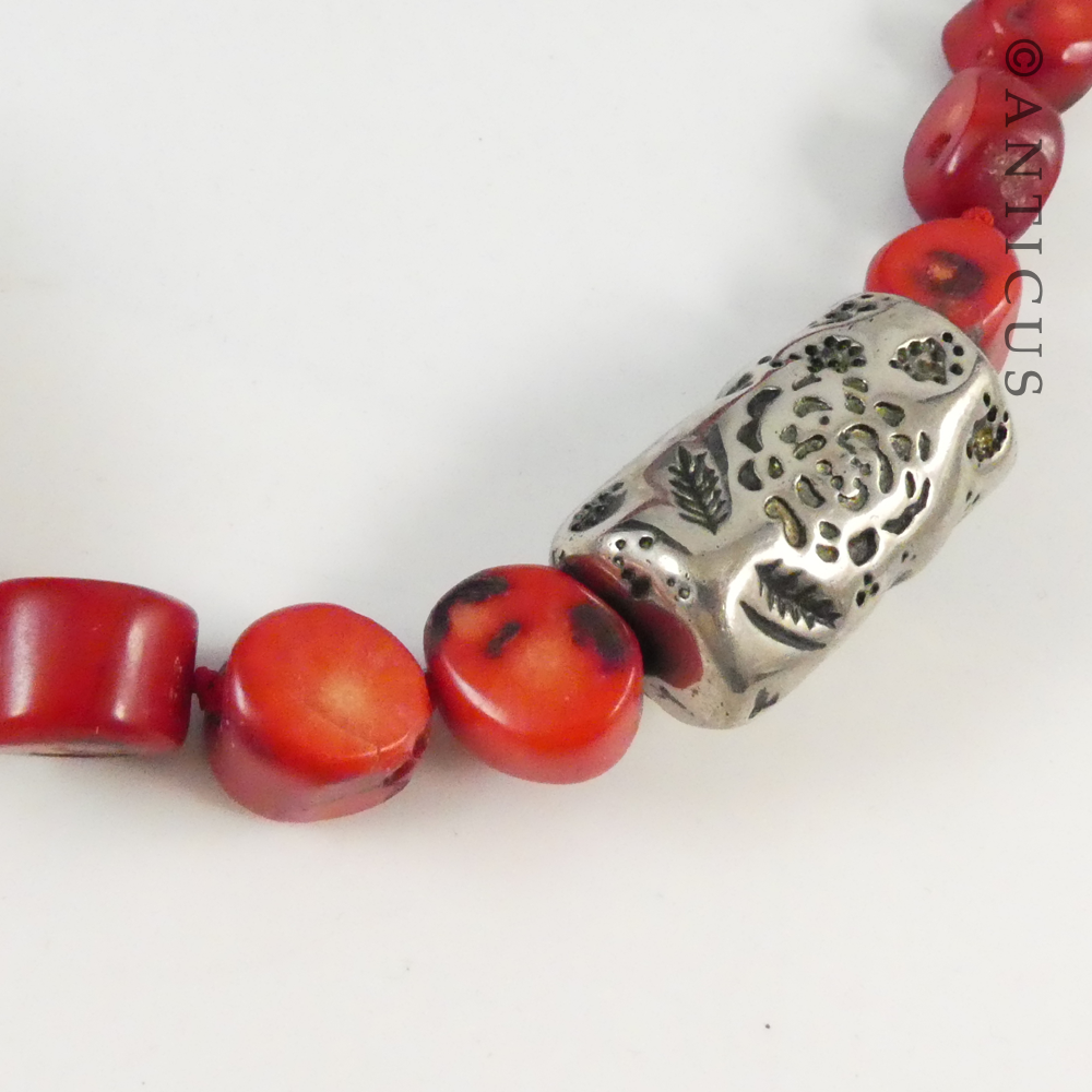 Red Dyed Coral Necklace with Silver Metal