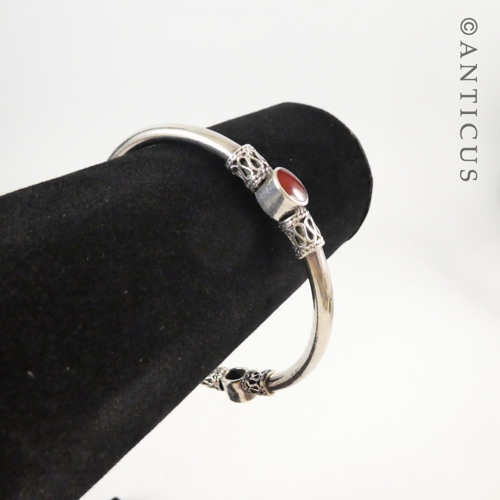 Sterling Silver Bangle, with Three Carnelians.
