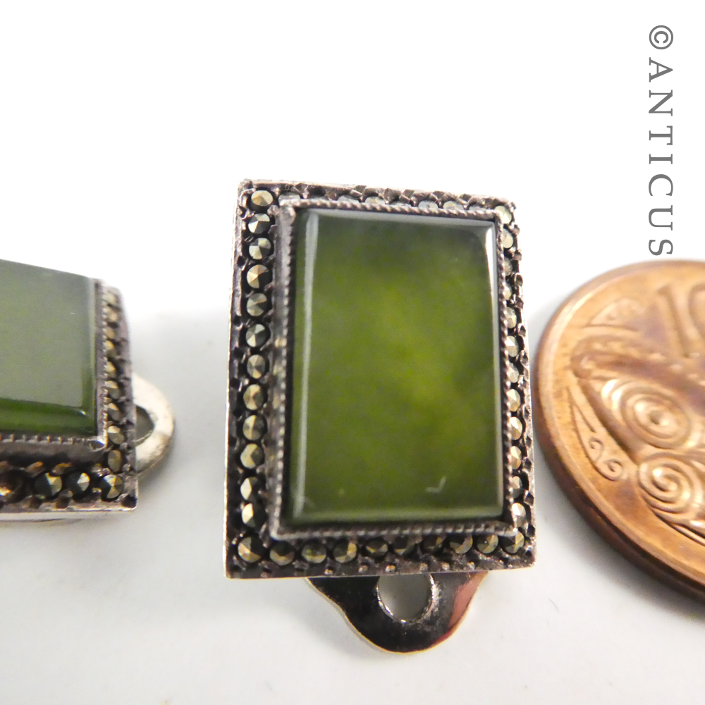 Vintage Pounamu Jade Clip Earrings.