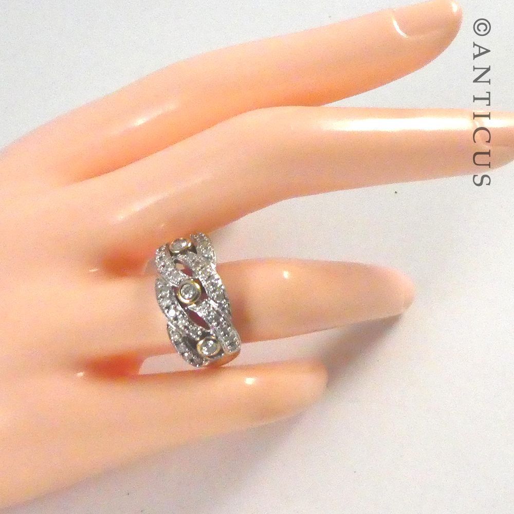 18ct Modern Diamond Dress Ring.