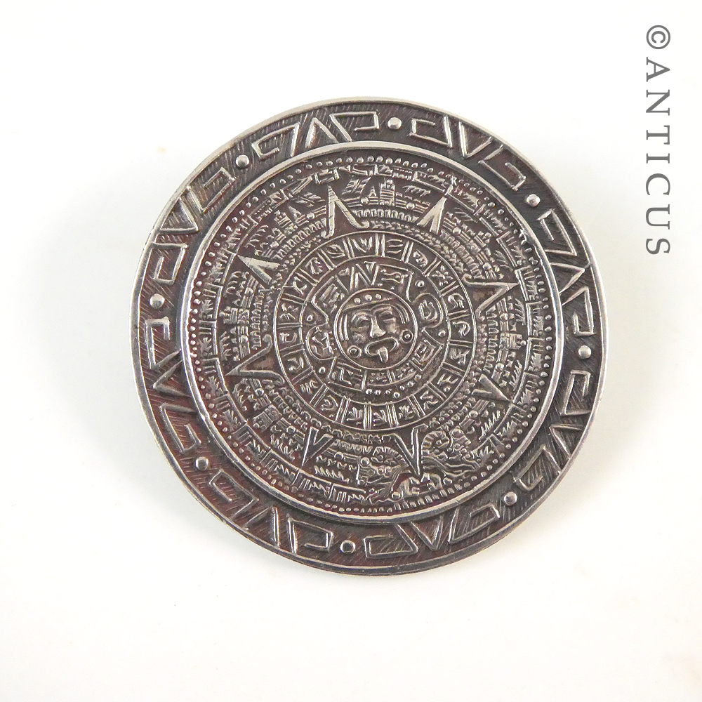 Sterling Silver Vintage Mexican Brooch.