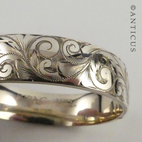 Vintage Snap Bangle, Sterling Silver.