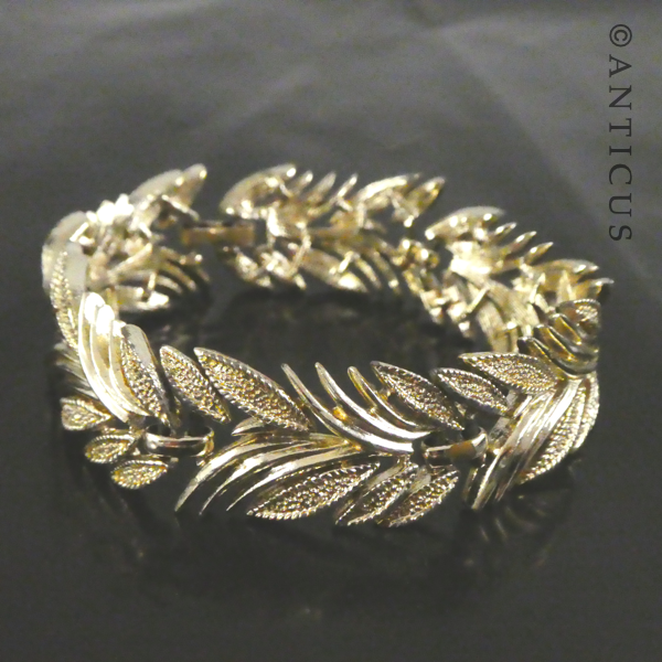 Costume Bracelet, Gold Plated Leaves Design.