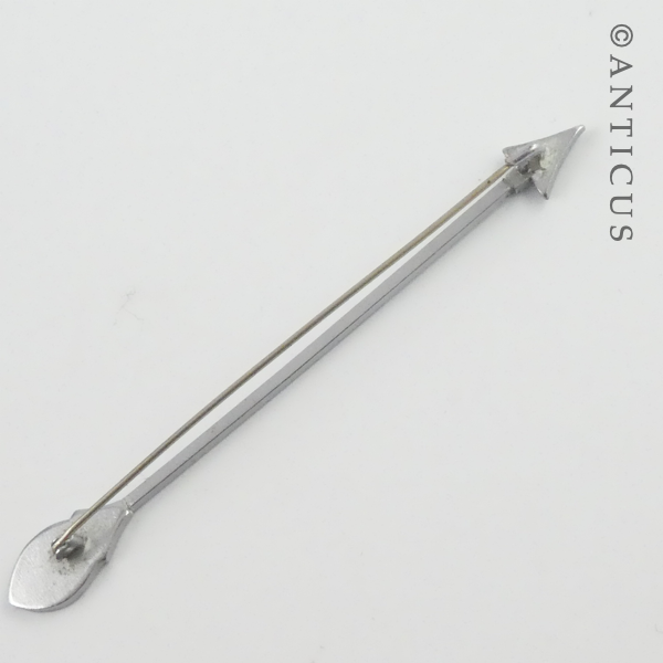 Art Deco Arrow Bar Brooch.