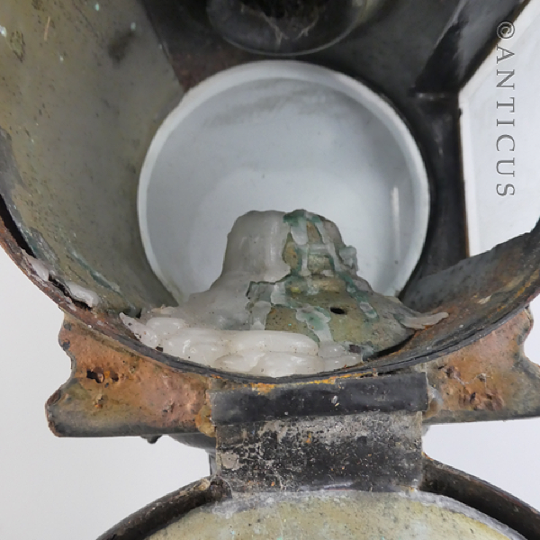 Antique Carriage Lamp, Victorian Period.