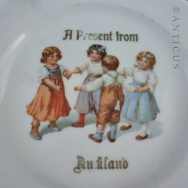 Auckland Souvenir, Victoria China.