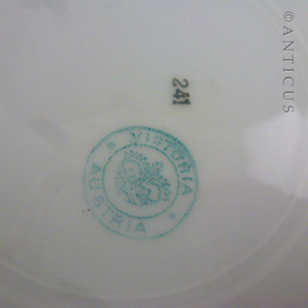 Auckland Souvenir, Victoria China.