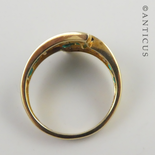 Stylish Diamond and Gemstones Ring.