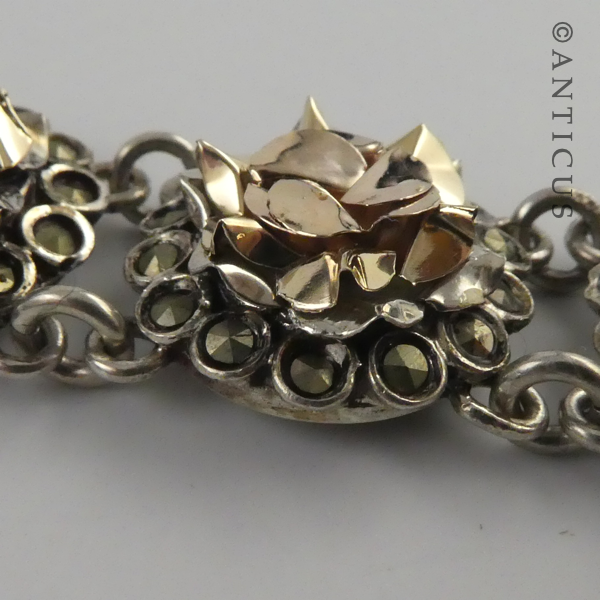 Vintage Silver and Gilt Floral Link Bracelet.