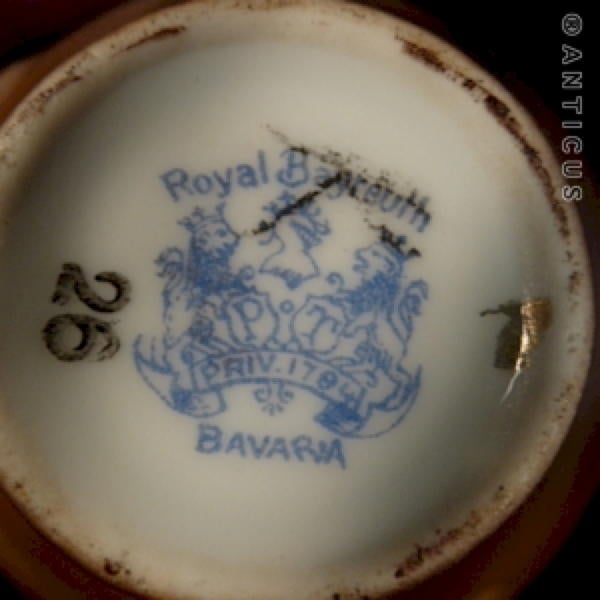 Royal Bayreuth Jug, Desert Tribesman on Horseback.