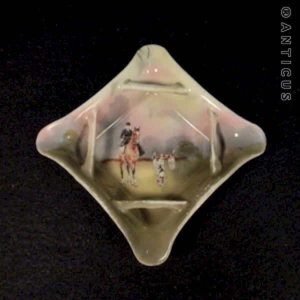 Royal Bayreuth Hunting Scene Dish.