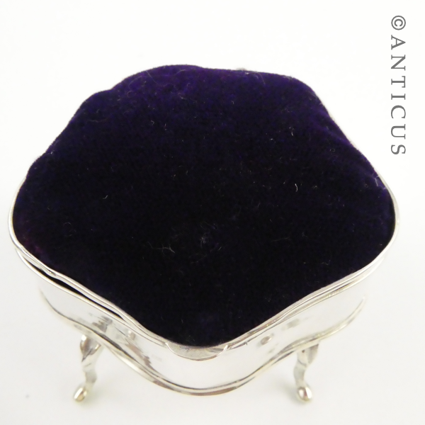 Small Lidded Silver Trinket Box, Chester, 1910.