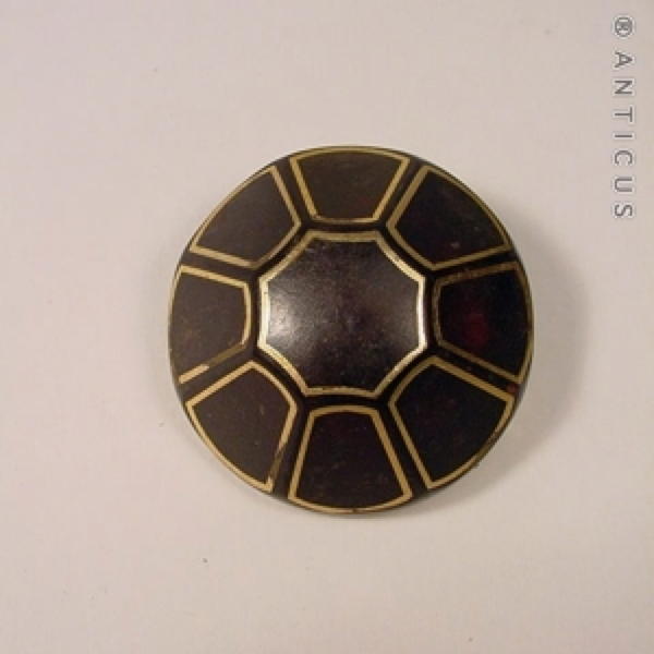 Tortoiseshell Pique Brooch.