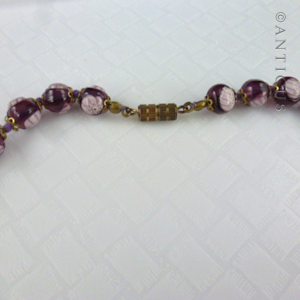 Pretty Purple Venetian Glass Vintage Necklace.