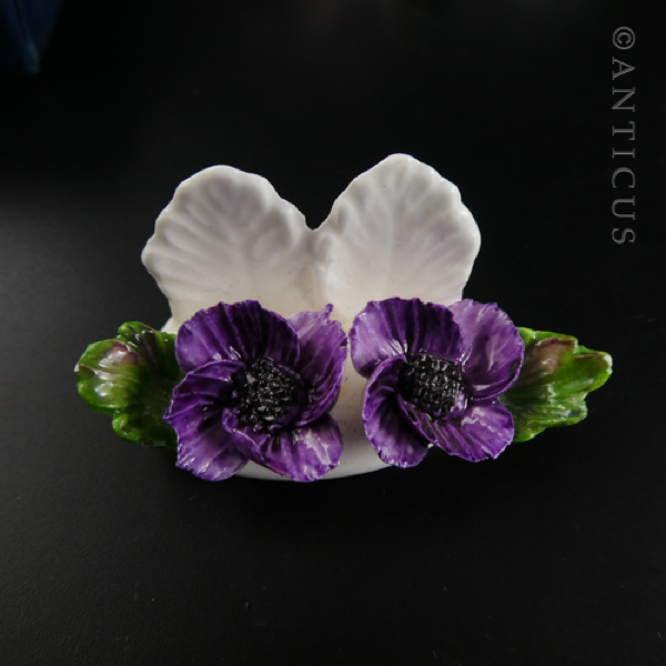 Eight Aynsley Menu Holders, Bone China.