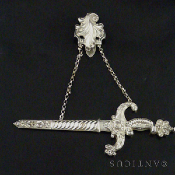 French Silver Chatelaine Needle Case.