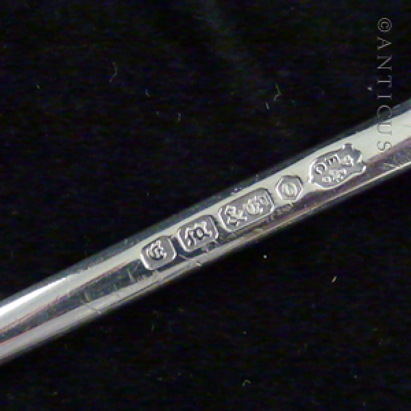 Elkington Plate Victorian Meat Skewer.