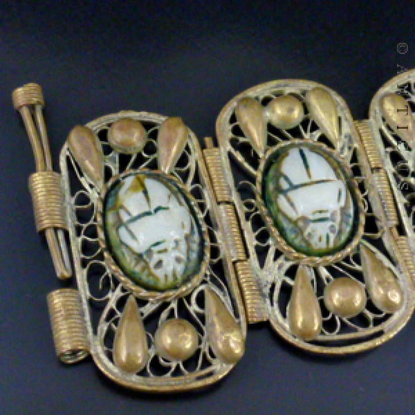 Vintage Gilt Metal and Scarab Bracelet.