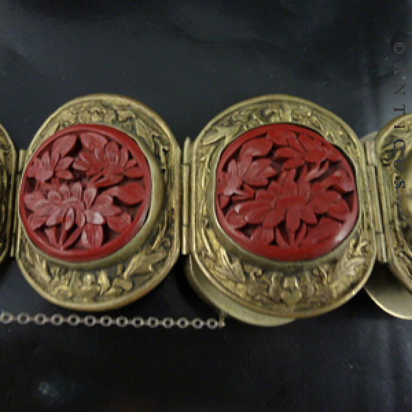 Chinese Cinnabar Lacquer & Gilded Brass Bracelet, 1930s.