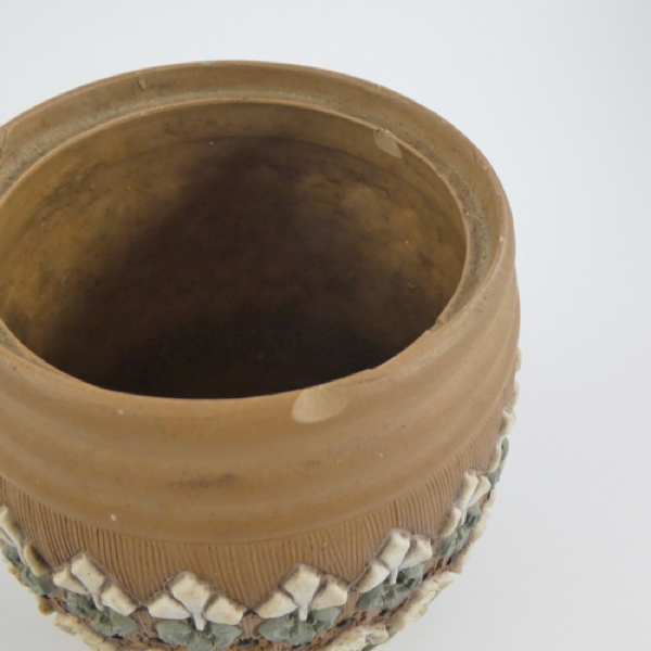 Doulton Silicon-ware Lidded Pot, Faults.