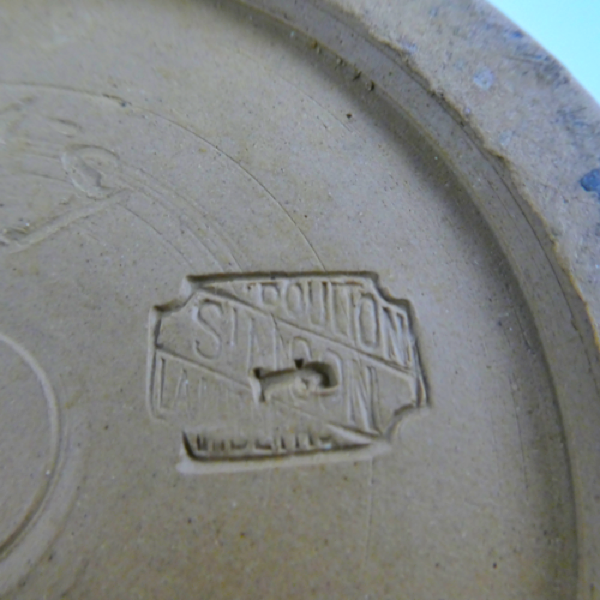 Doulton Silicon-ware Lidded Pot, Faults.